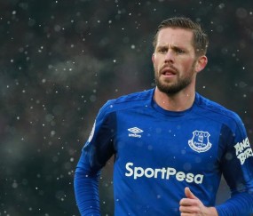 开云体育-浓眉里程碑之夜，独行侠轻取雷霆展现团队深度