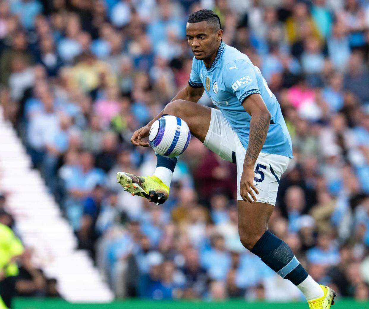 国米后防线连续落后，防守困难重重