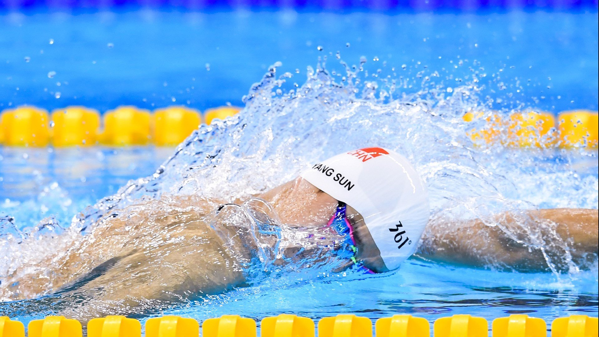 从阿尔及利亚到那不勒斯，奥纳纳的2026征途，一场跨越身份的足球赞歌